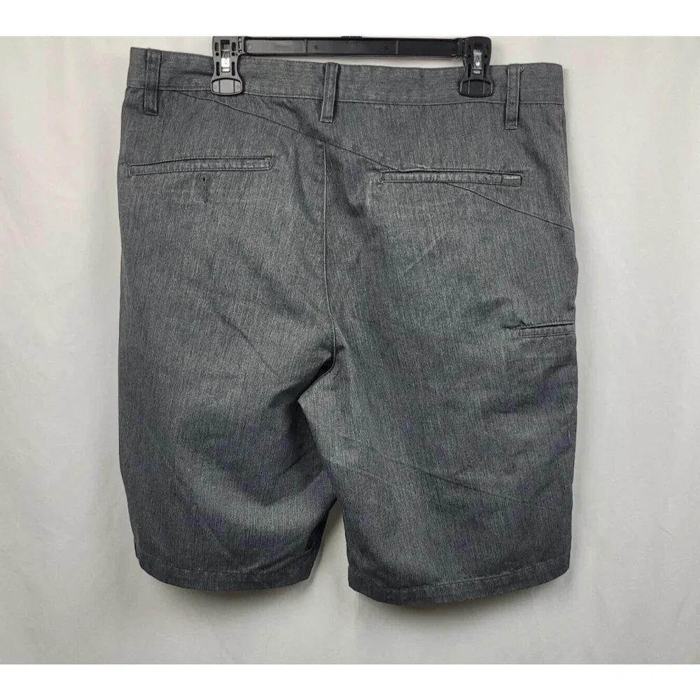 Volcom Mens Frickin Chino Shorts Gray Relaxed Fit Slit Pockets Size 36 - Picture 3 of 8